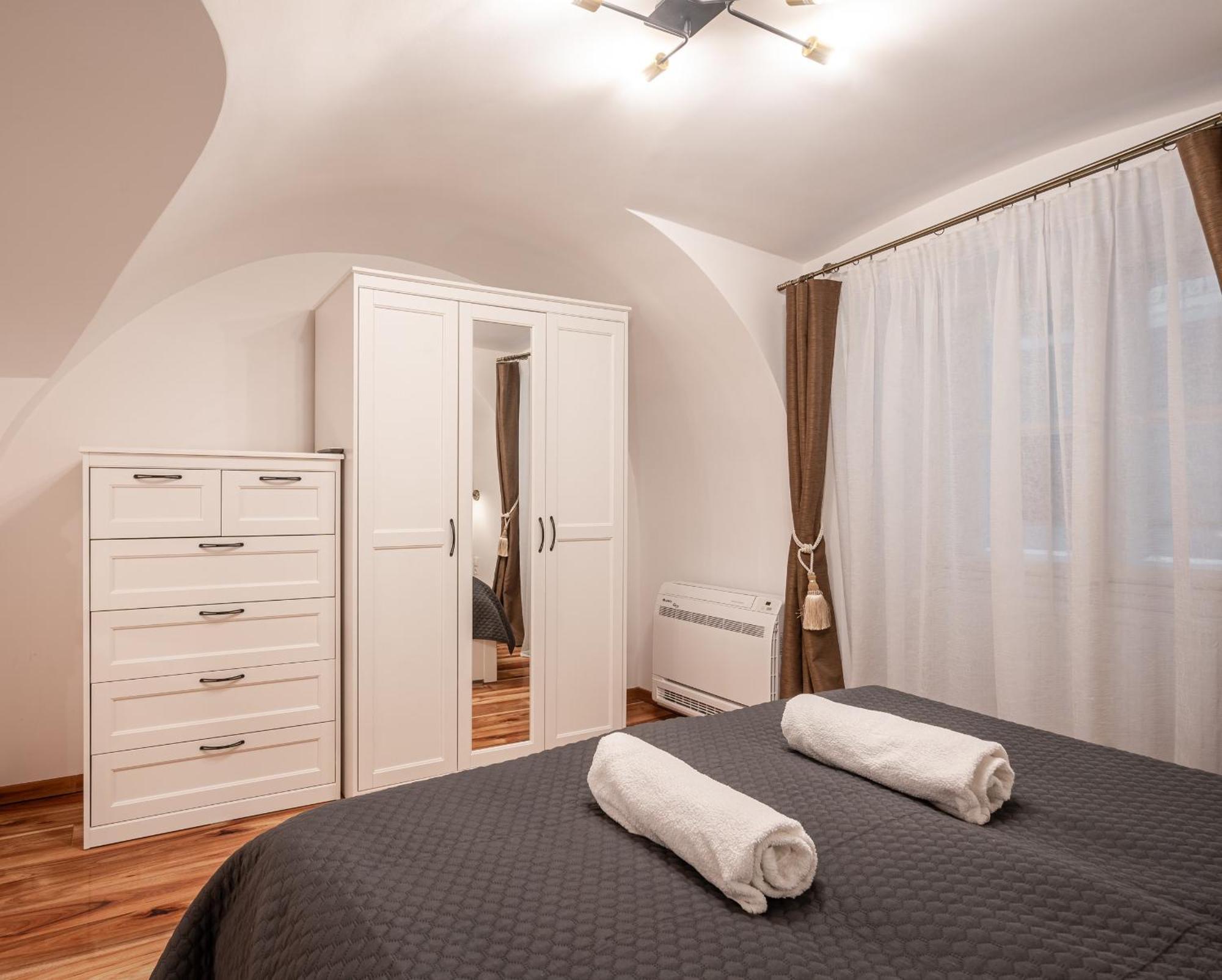 Architecture Fan'S Apartment Near Opera House Будапеща Екстериор снимка